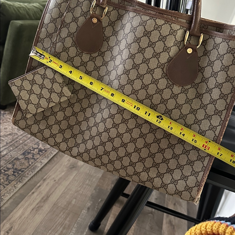 RARE Vintage GUCCI monogram large tote bag
1980s with coin purse - Picture 15 of 16